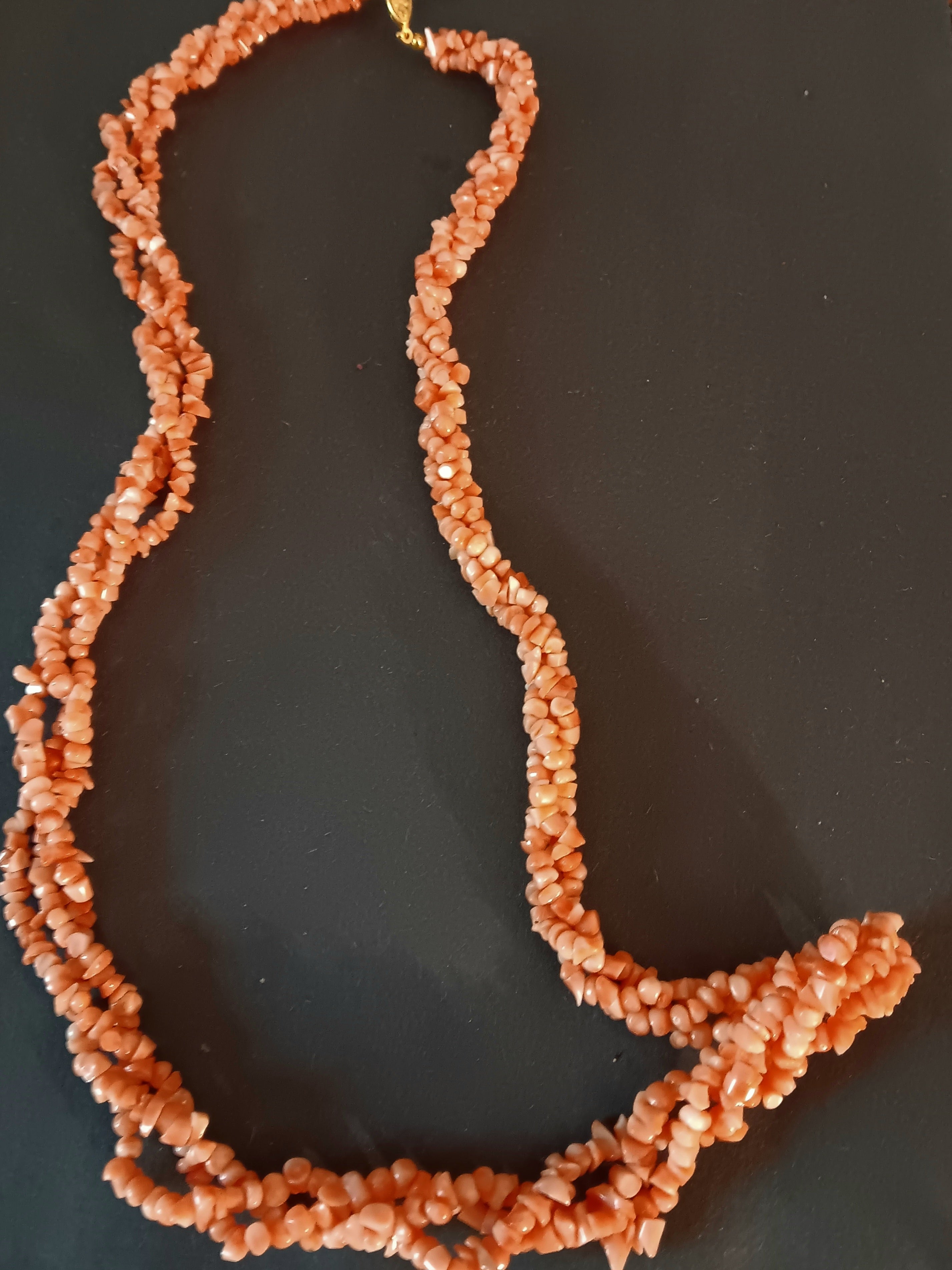 Pink and salmon three strand twisted necklace