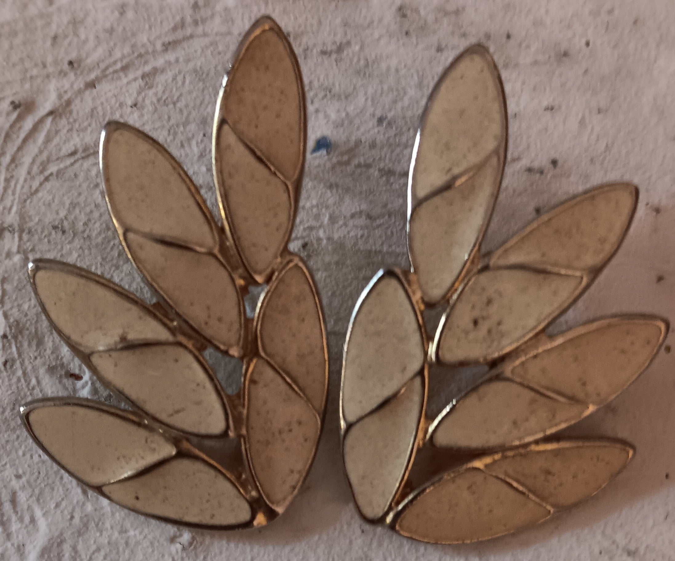 Vintage enamel crown trafari leaf post back earrings